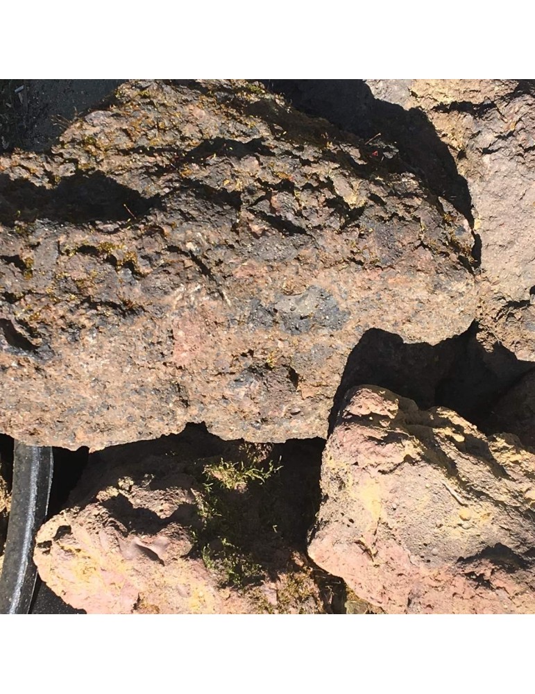 Bloc et rocher de Pouzzolane